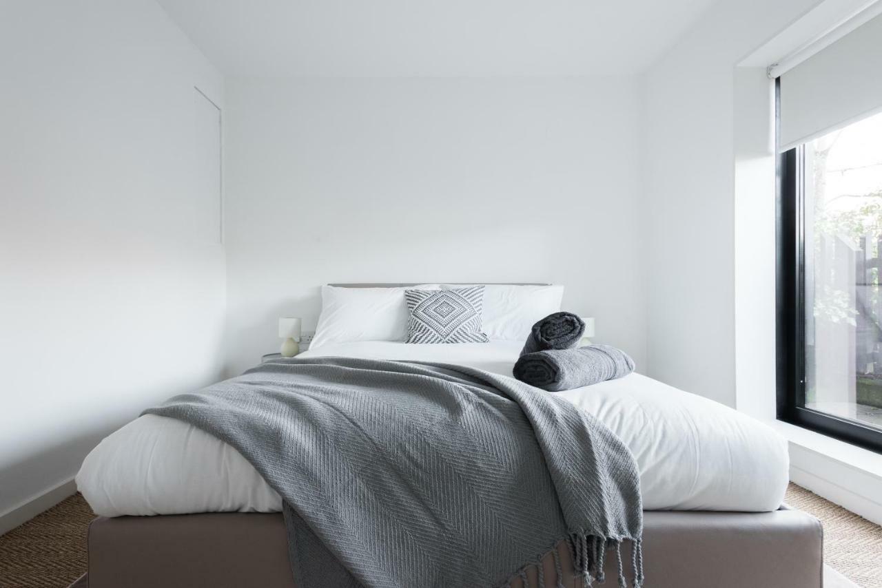 The Cliffside Loft - Distinctly Modern 3 Bdr Riverside Home Bath Esterno foto