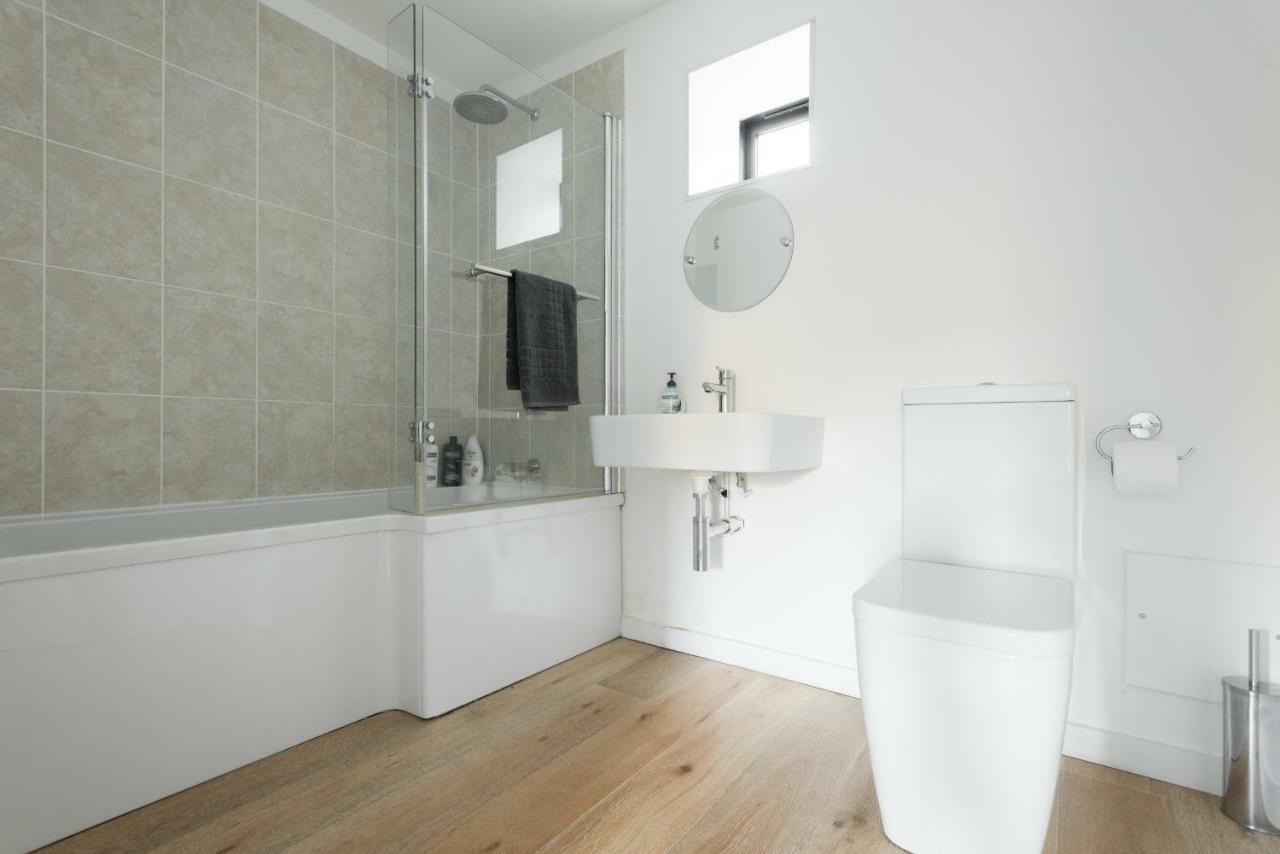 The Cliffside Loft - Distinctly Modern 3 Bdr Riverside Home Bath Esterno foto