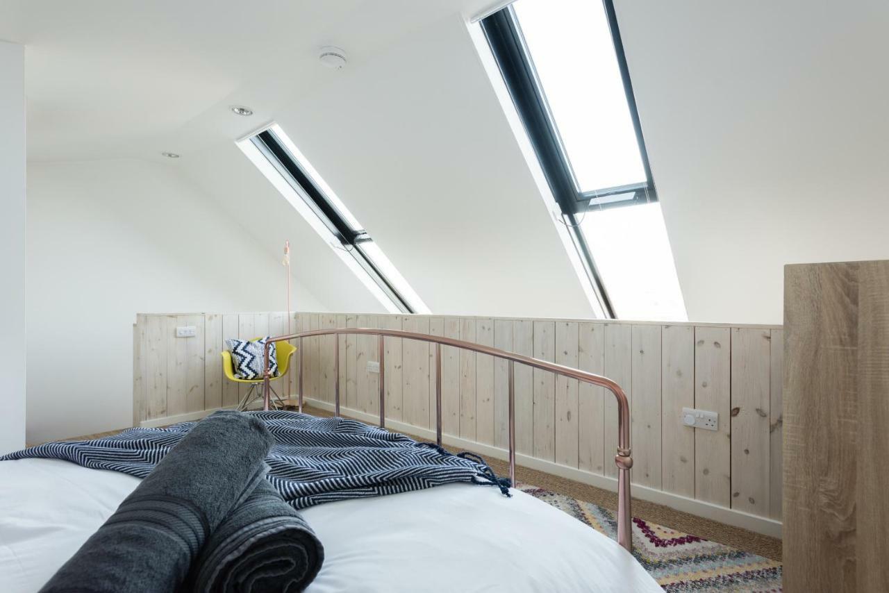 The Cliffside Loft - Distinctly Modern 3 Bdr Riverside Home Bath Esterno foto