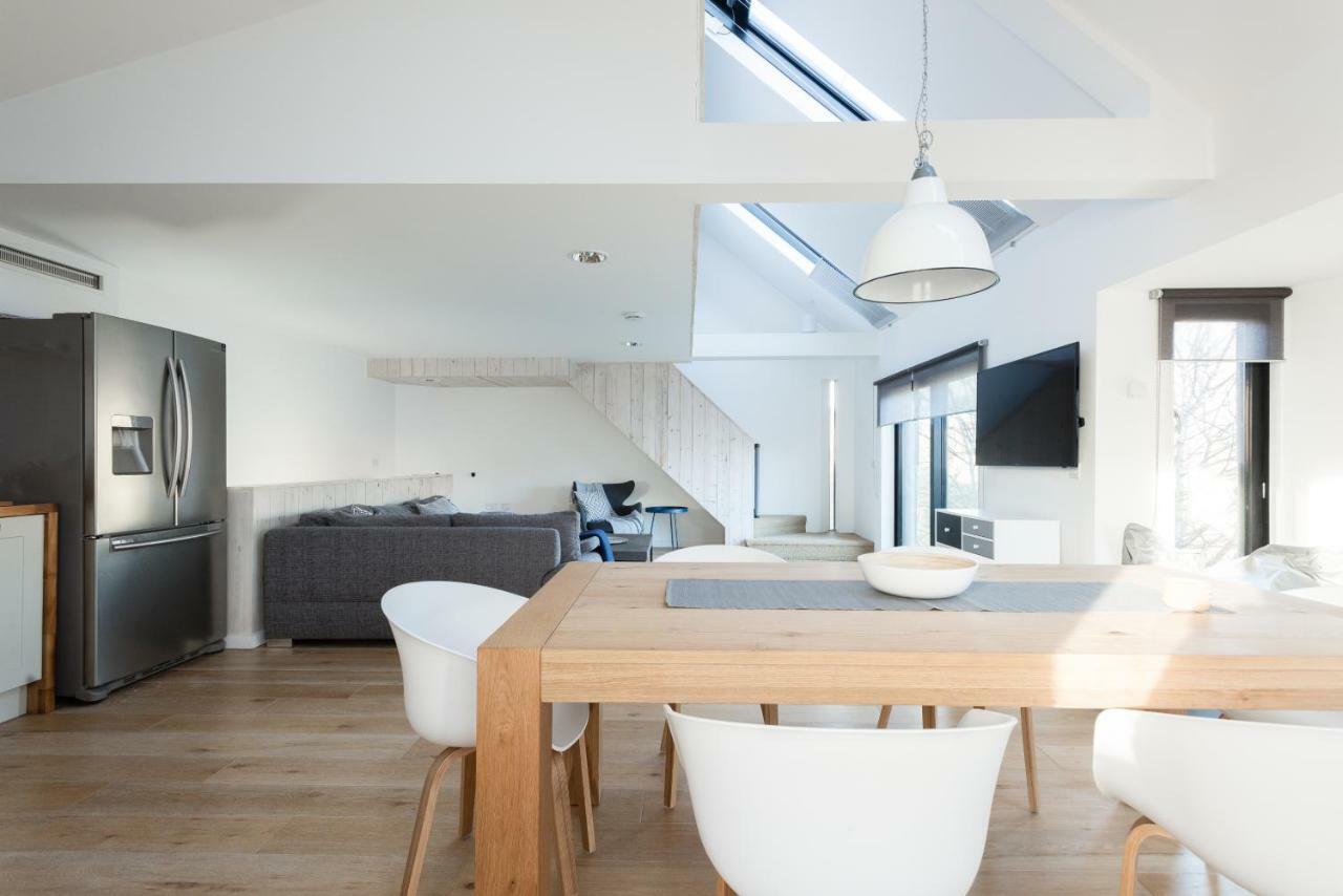 The Cliffside Loft - Distinctly Modern 3 Bdr Riverside Home Bath Esterno foto